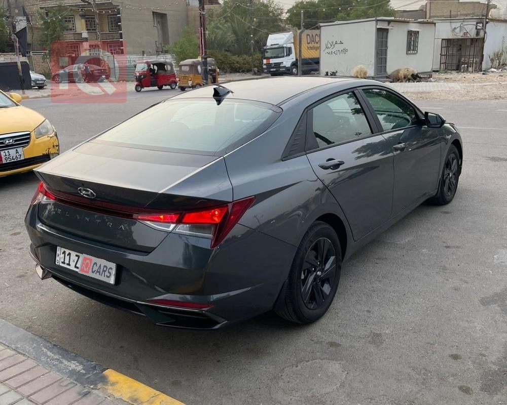 هیوندای ئەلەنترا